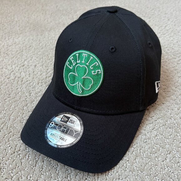 New Era Boston Celtics 9FORTY Metallic Strapback Adjustable Hat Cap NBA OSFM NWT - Picture 2 of 6